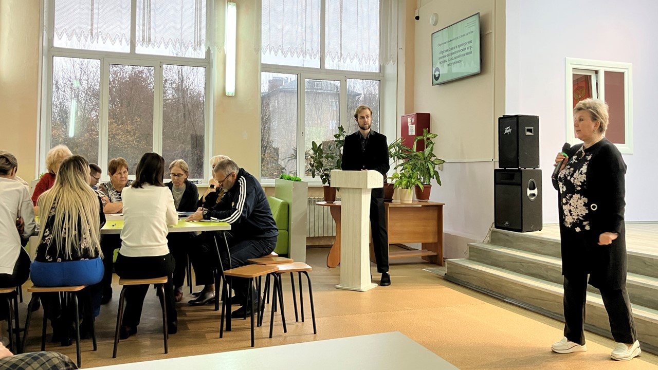 Служить Родине учат в школе СШ 2.jpg